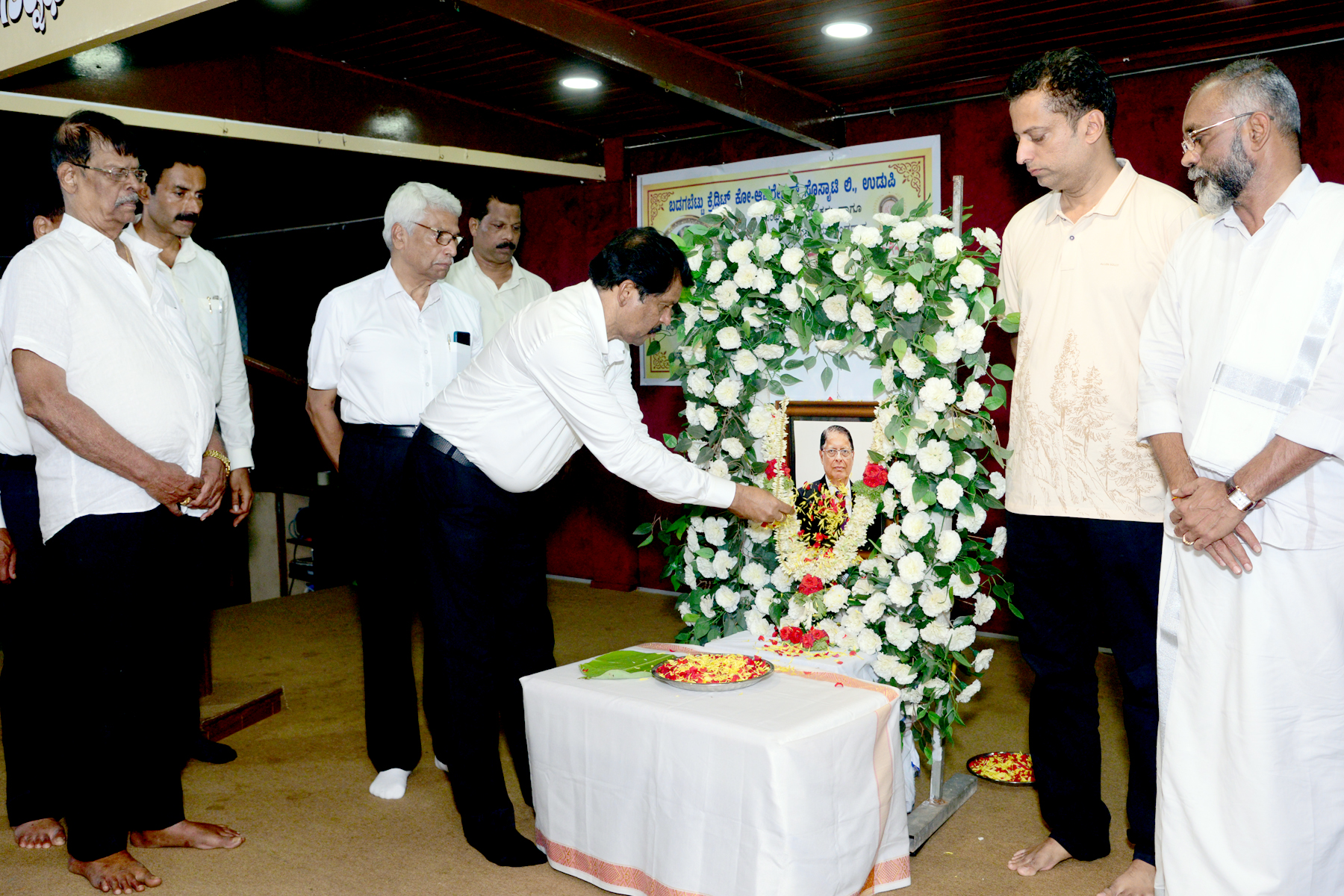 Condolence Meeting Held in Memory of Lion George Samuel